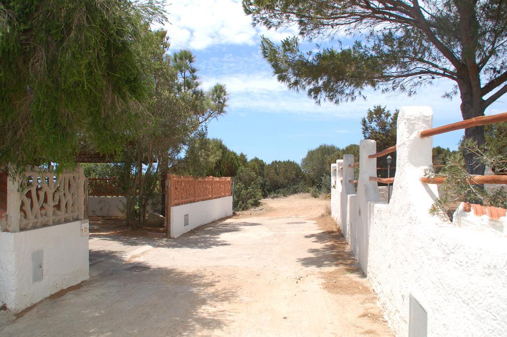 Apartments Casa Vacanze Porto Pino Zewnętrze zdjęcie