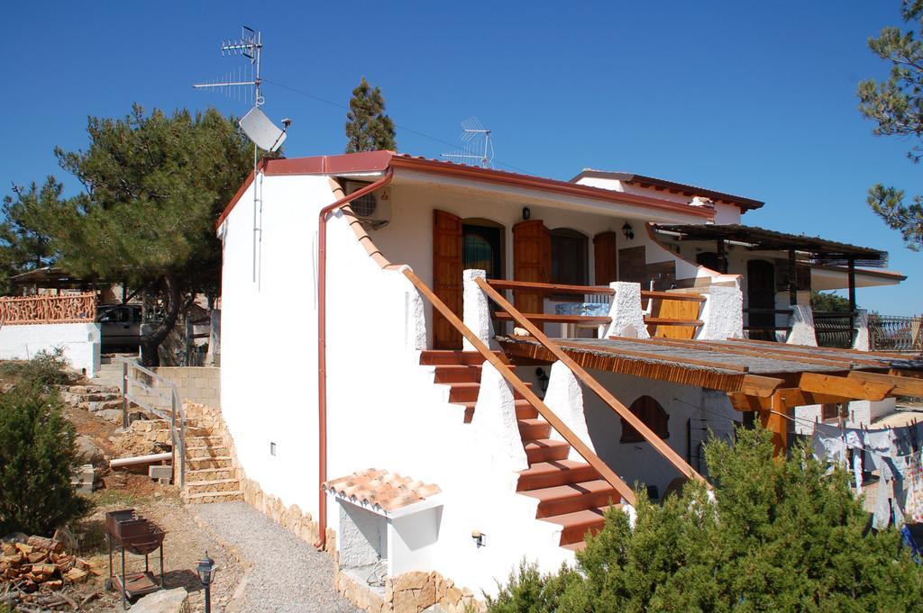 Apartments Casa Vacanze Porto Pino Zewnętrze zdjęcie